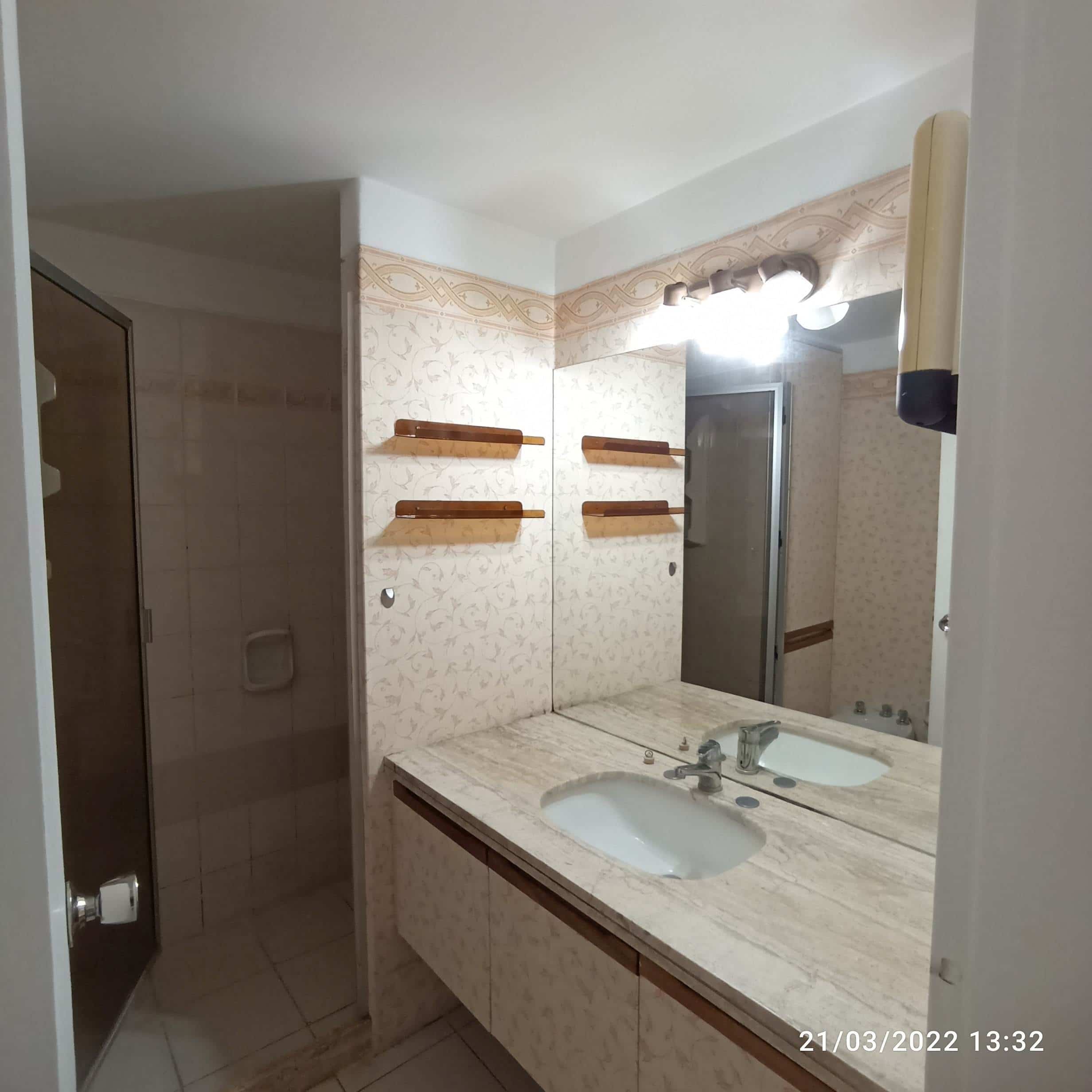 Baño en Suite 1